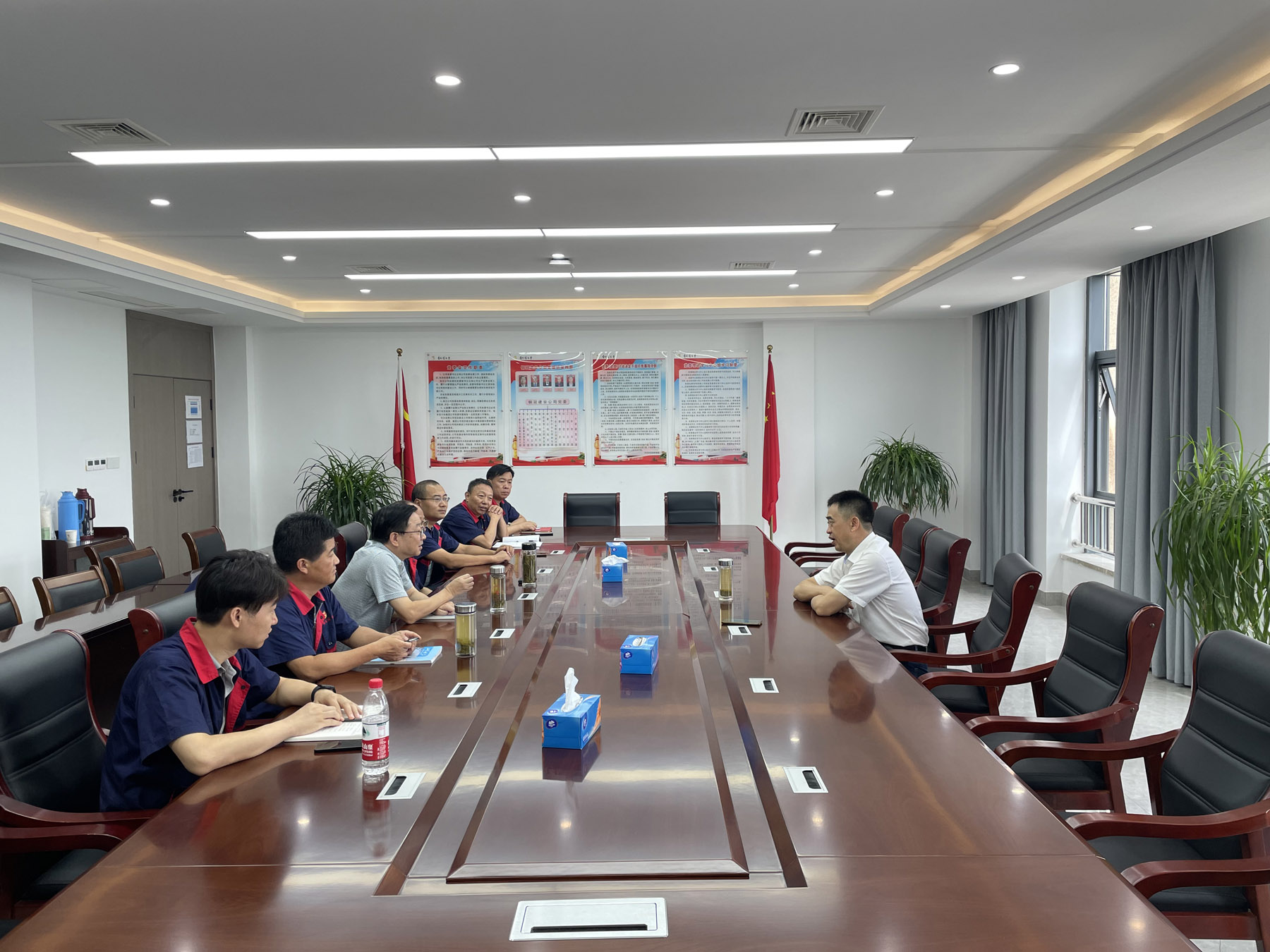 集團(tuán)公司黨委委員、總工程師周俊到公司調(diào)研 